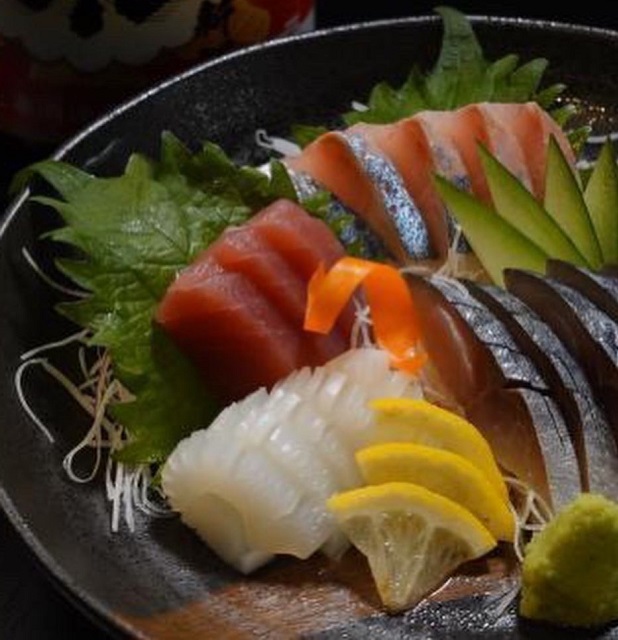 刺身盛り合わせ